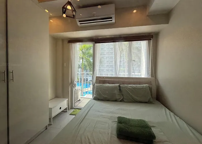 Altona Den At Mall Of Asia, Philippines Apartment